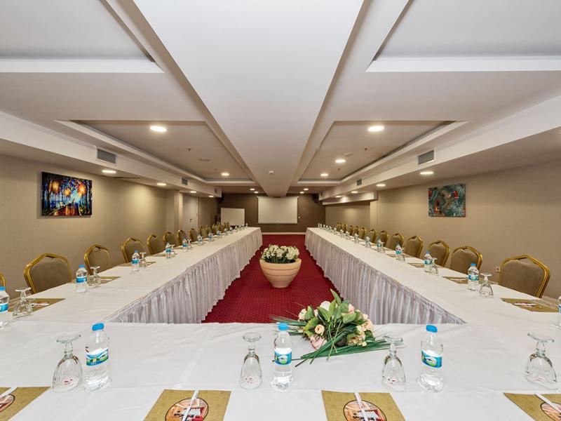Marnas Hotel