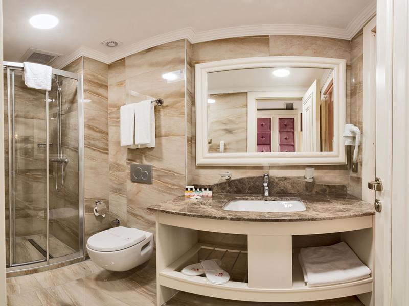Marnas Hotel