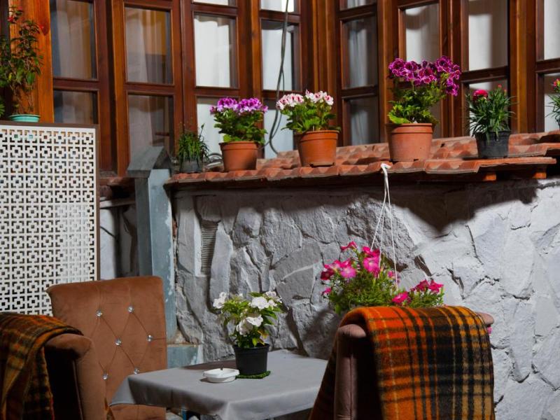 Old Castle Boutique Hotel