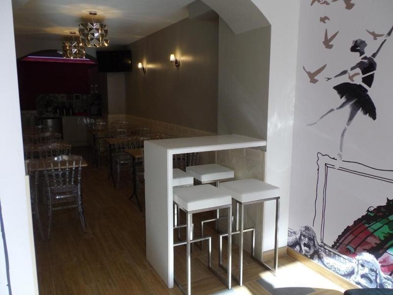 Plug-Inn Hostel