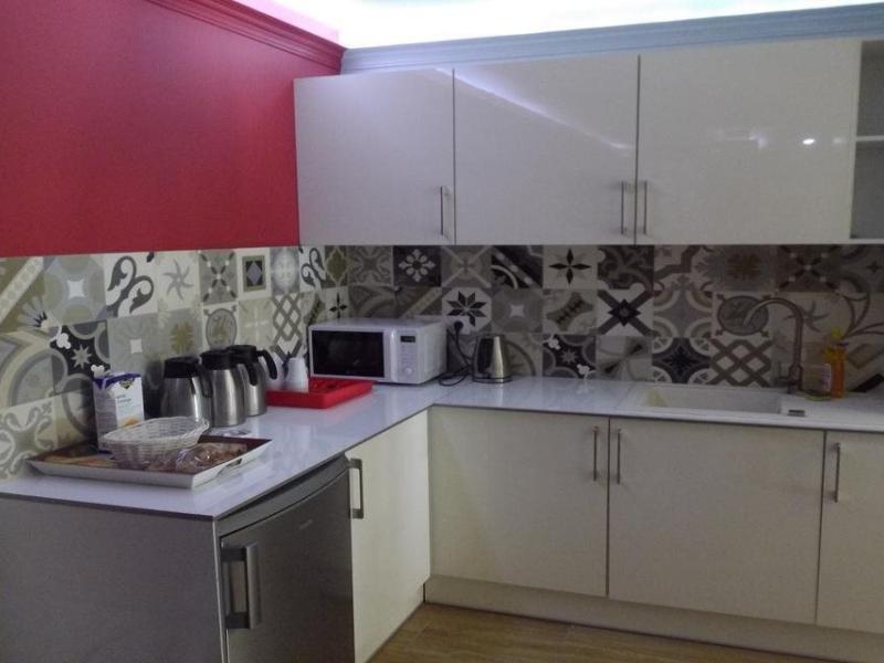 Plug-Inn Hostel