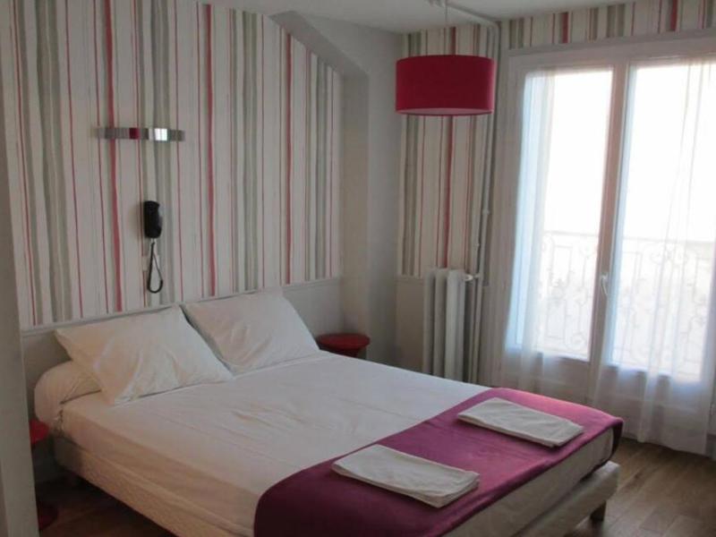 Plug-Inn Hostel