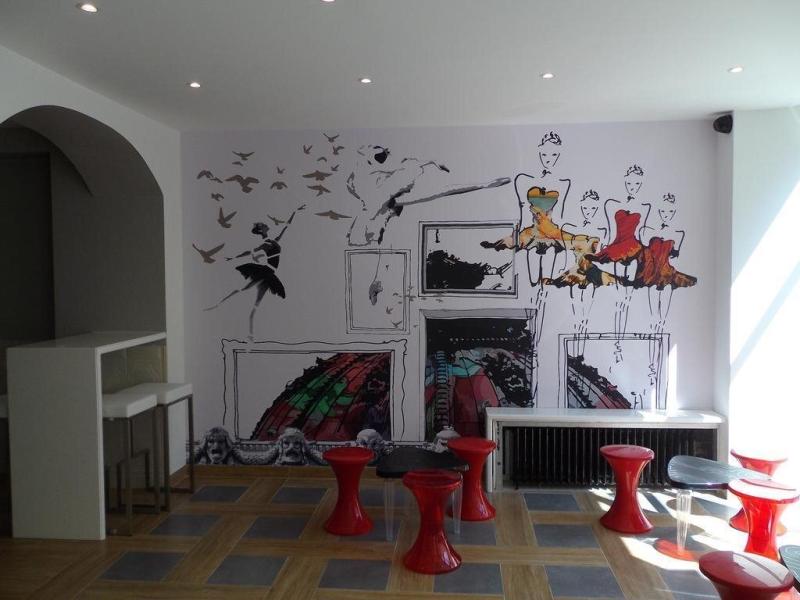 Plug-Inn Hostel
