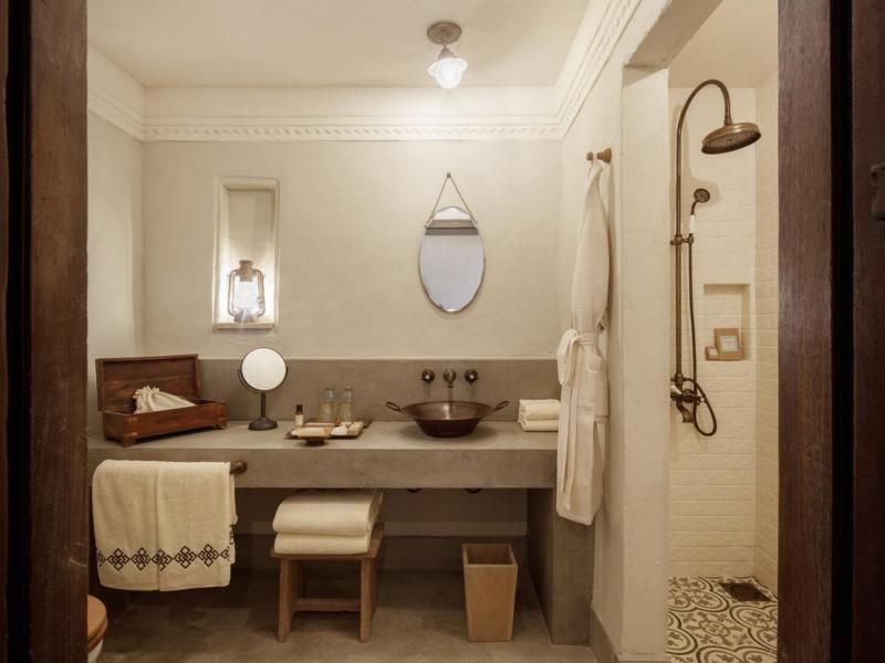 Al Seef Heritage Hotel