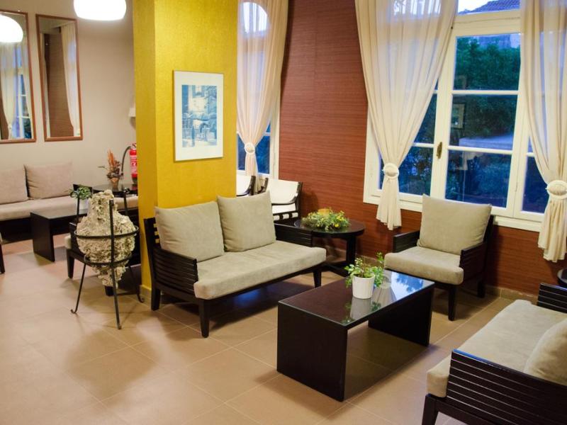 Athos Hotel