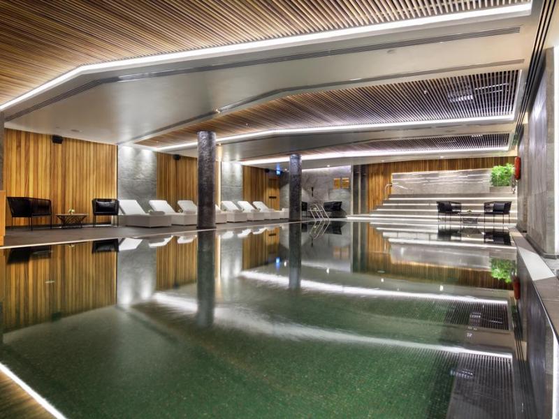 DoubleTree by Hilton Hotel Istanbul - Piyalepasa