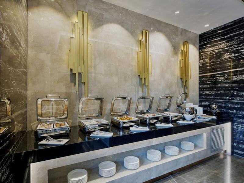 DoubleTree by Hilton Hotel Istanbul - Piyalepasa