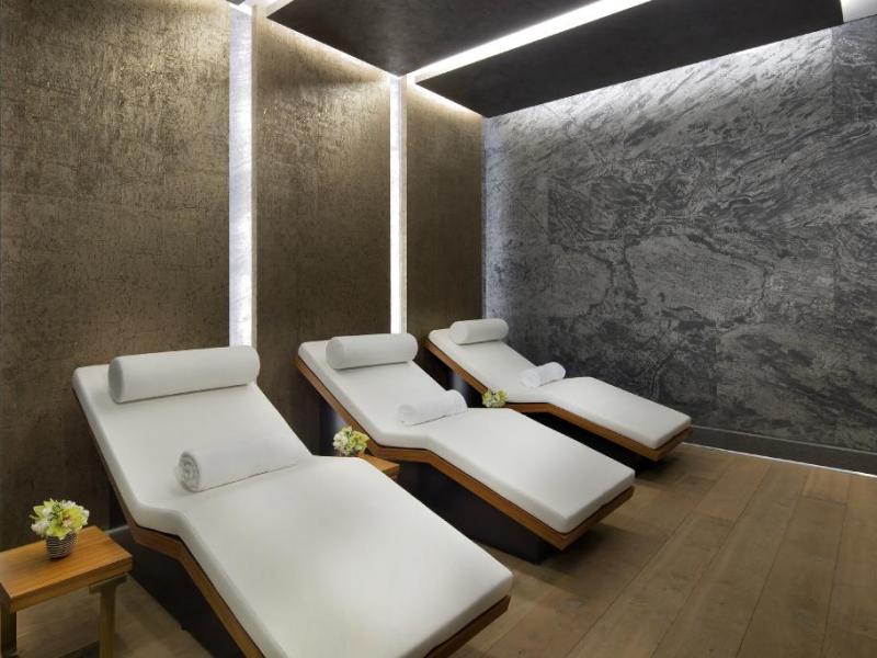 DoubleTree by Hilton Hotel Istanbul - Piyalepasa