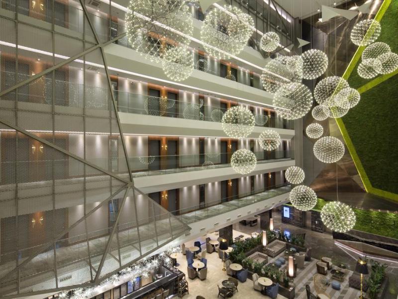 DoubleTree by Hilton Hotel Istanbul - Piyalepasa