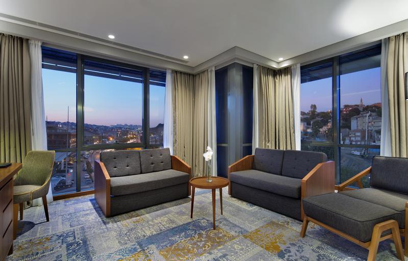 DoubleTree by Hilton Hotel Istanbul - Piyalepasa