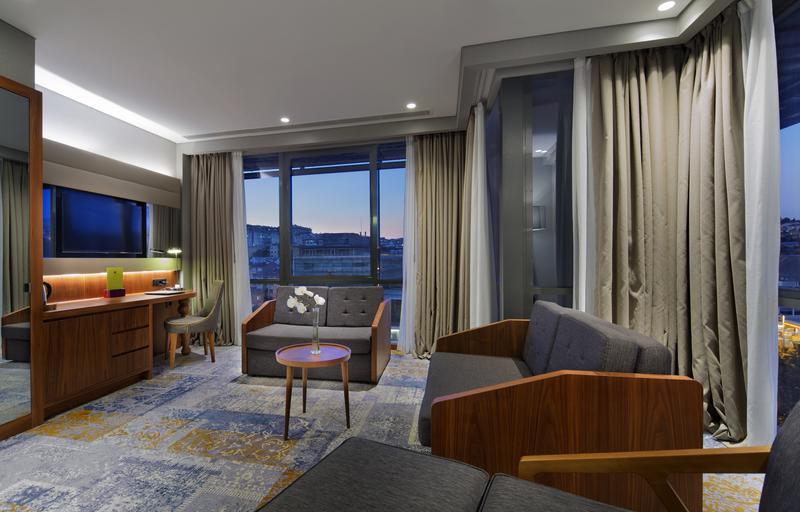 DoubleTree by Hilton Hotel Istanbul - Piyalepasa