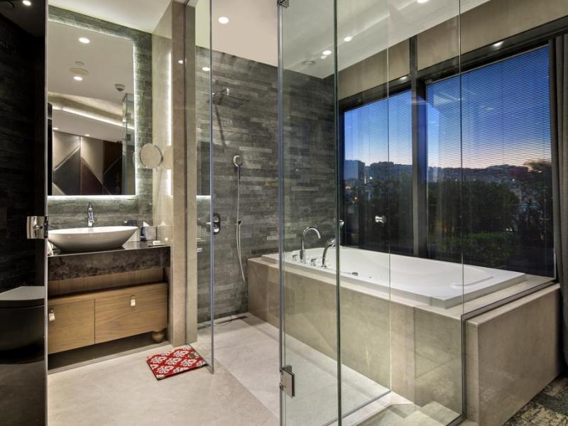 DoubleTree by Hilton Hotel Istanbul - Piyalepasa