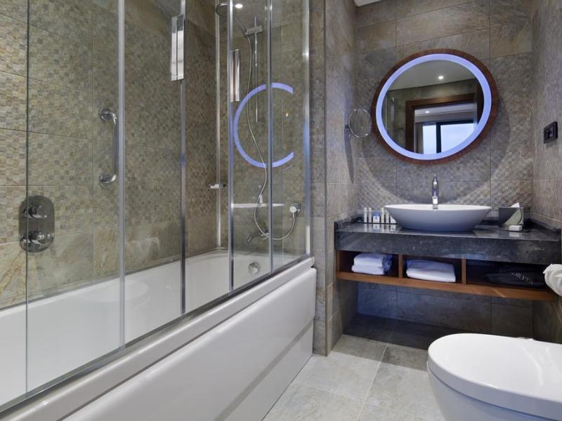 DoubleTree by Hilton Hotel Istanbul - Piyalepasa