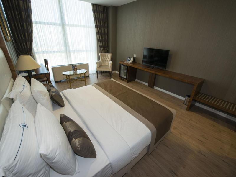 Manesol Fuar Hotel