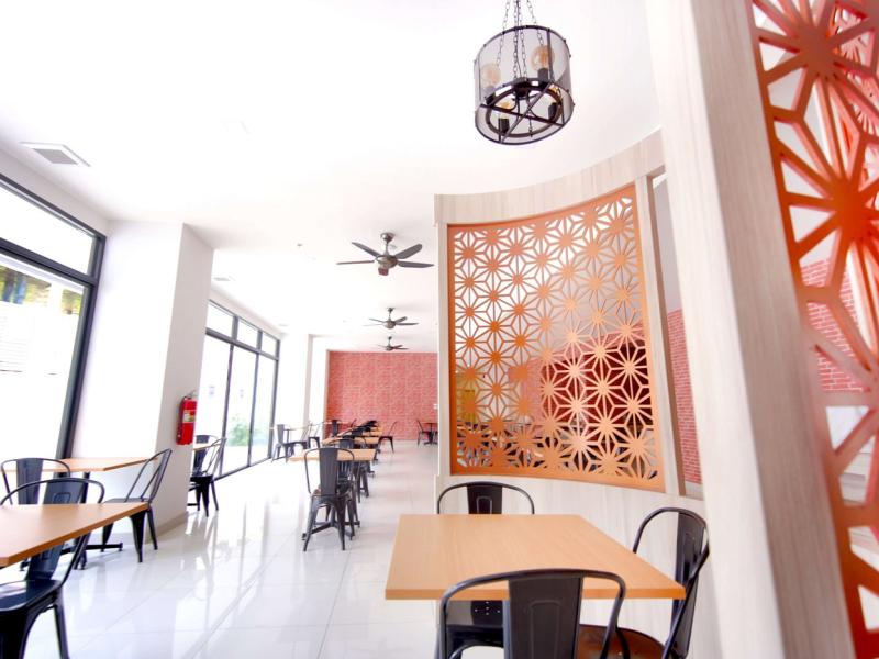 Phoenix Hotel Karon Beach