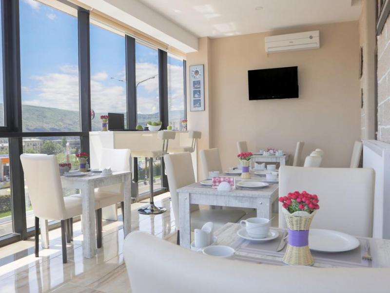 Villa Residence