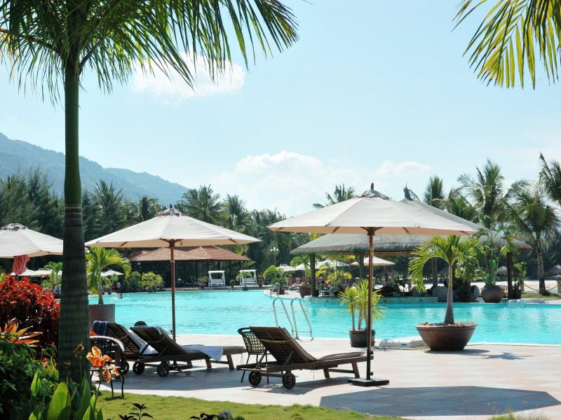 Diamond Bay Resort & Spa in Nha Trang City