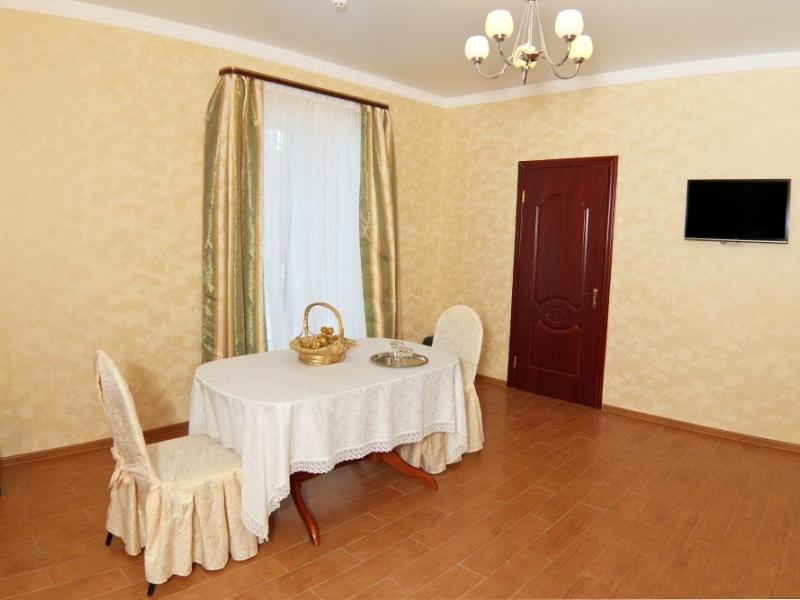 Dasn Hall
