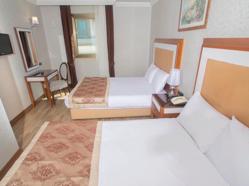Nova Plaza Park Hotel