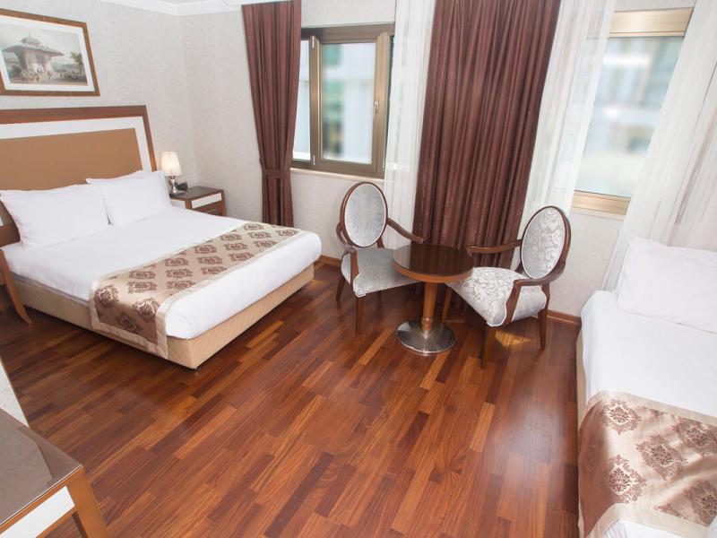 Nova Plaza Park Hotel