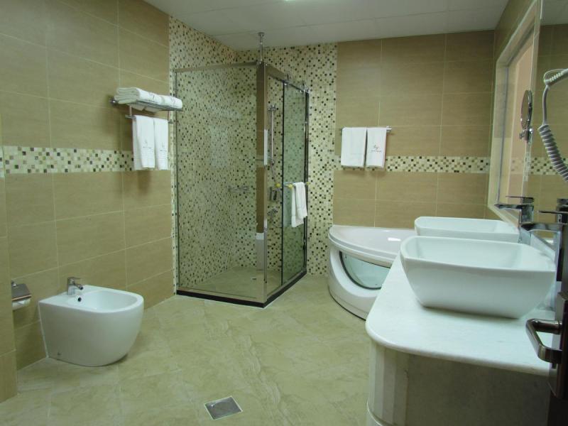 Mirage Bab Al Bahr Resort & Tower