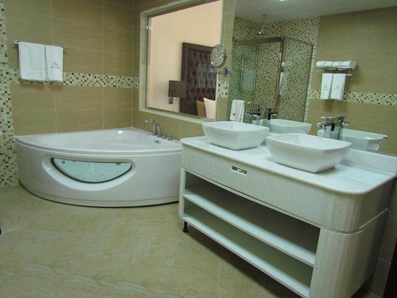 Mirage Bab Al Bahr Resort & Tower