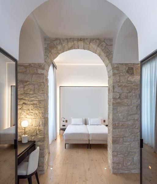 Sir Paul Boutique Hotel