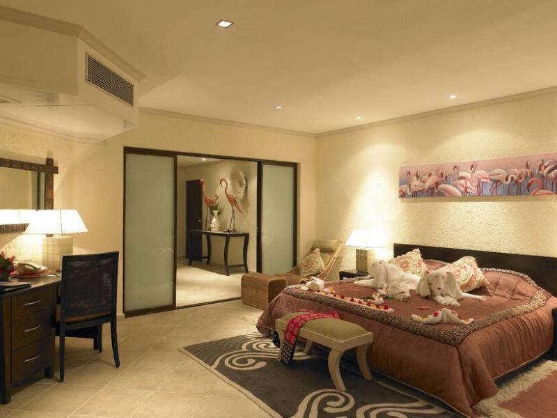 Diani Reef Beach Resort & Spa