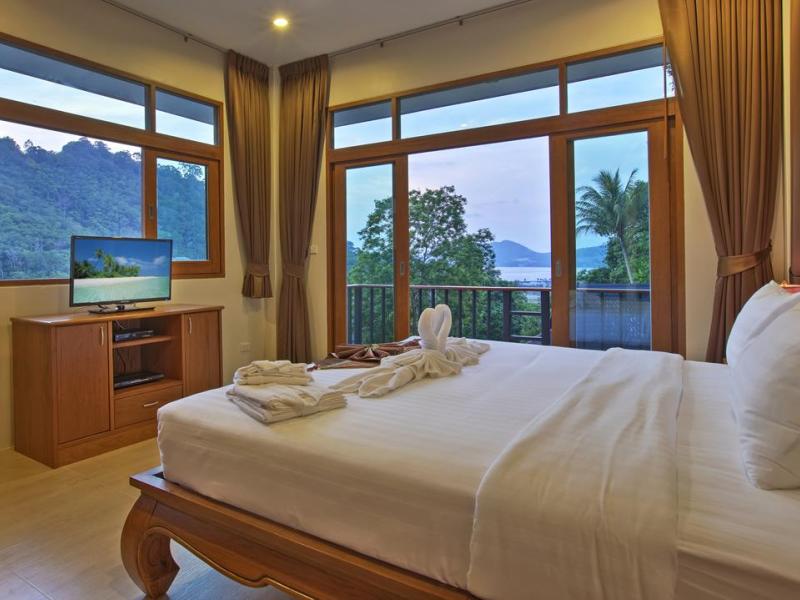 Patong Hill Estate 7