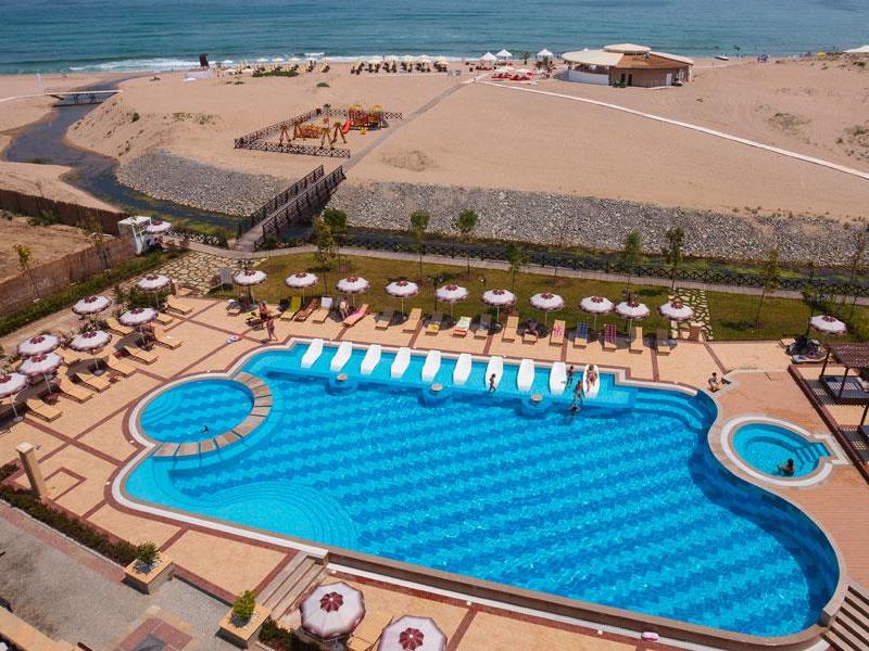 Oasis Beach Club