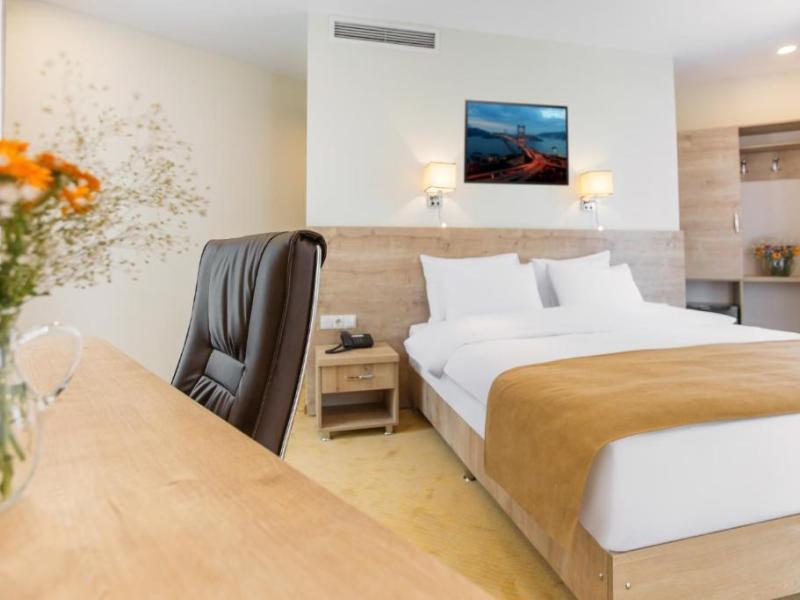 Atrium Boutique Hotel