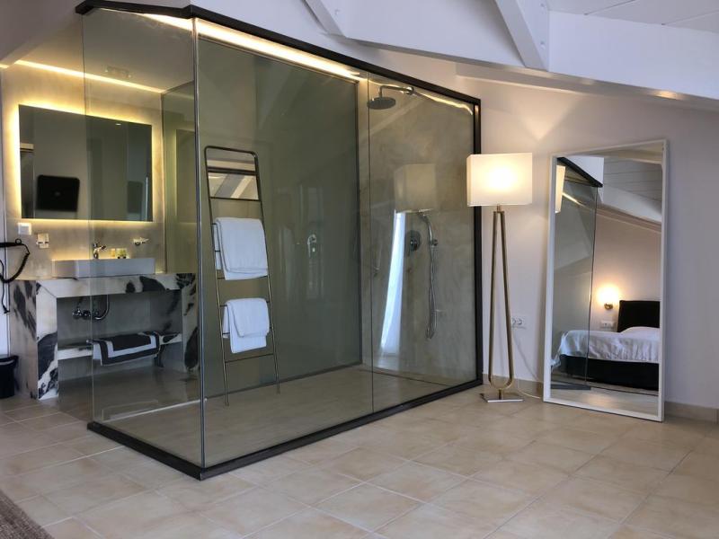 Alley Boutique Hotel & Spa