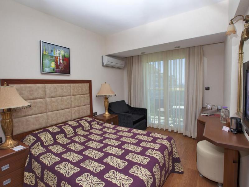Laur Hotels Experience & Elegance
