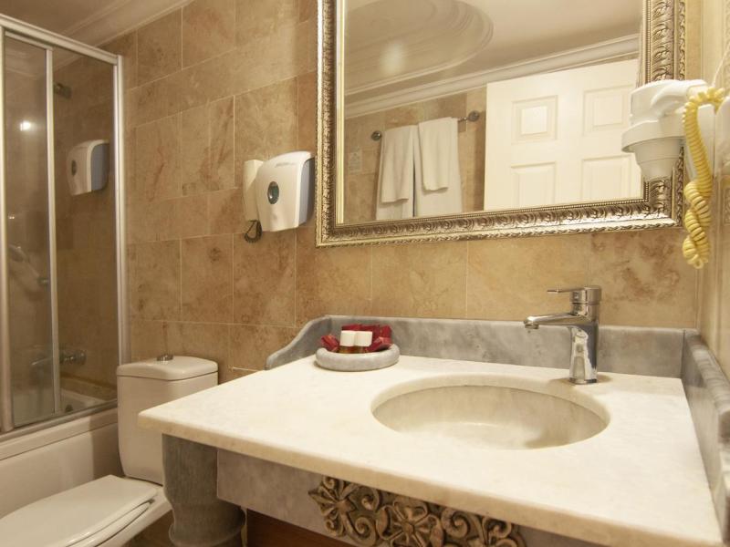 Laur Hotels Experience & Elegance