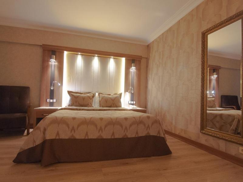 Laur Hotels Experience & Elegance