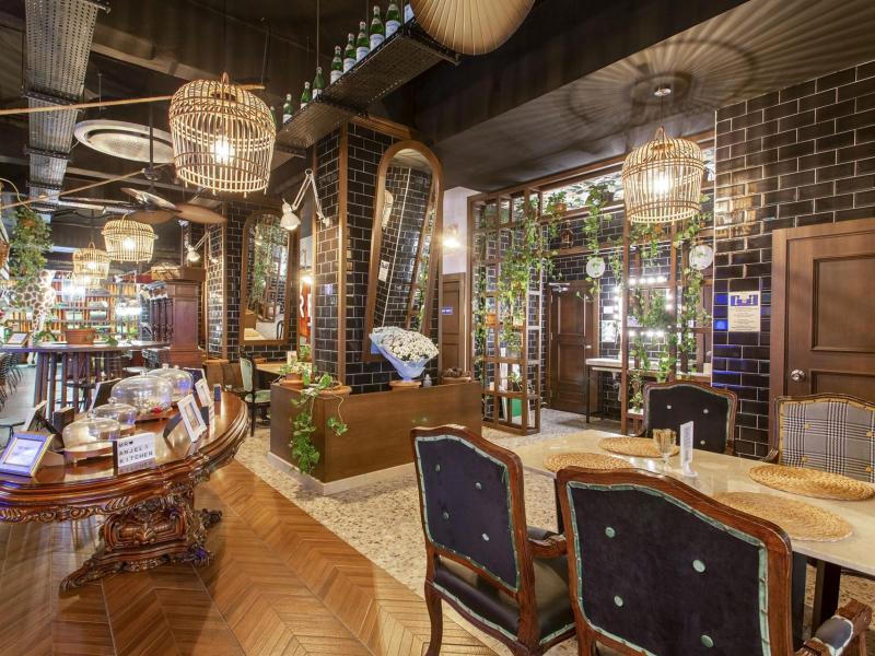 Anjeliq Downtown Hotel