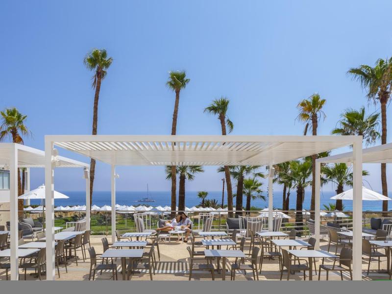 Leonardo Crystal Cove Hotel & Spa by the sea