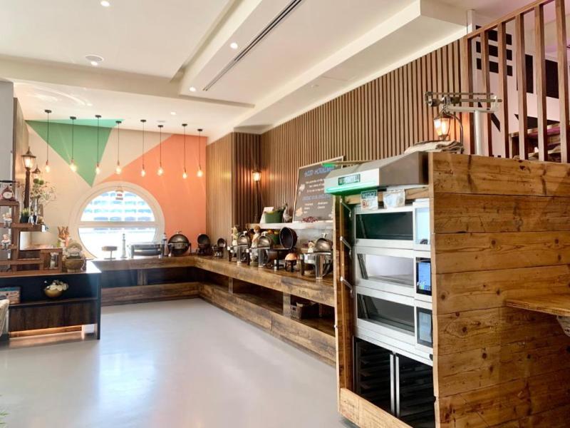 Leva Hotel and Suites Mazaya Centre