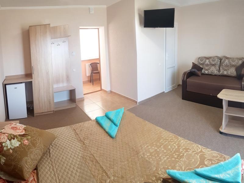 Nikos (Новофедоровка)