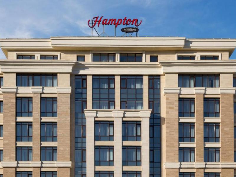 Hampton by Hilton Astana Triumphal Arch