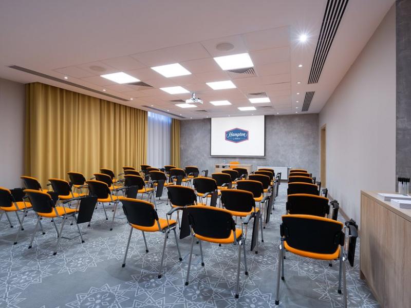 Hampton by Hilton Astana Triumphal Arch