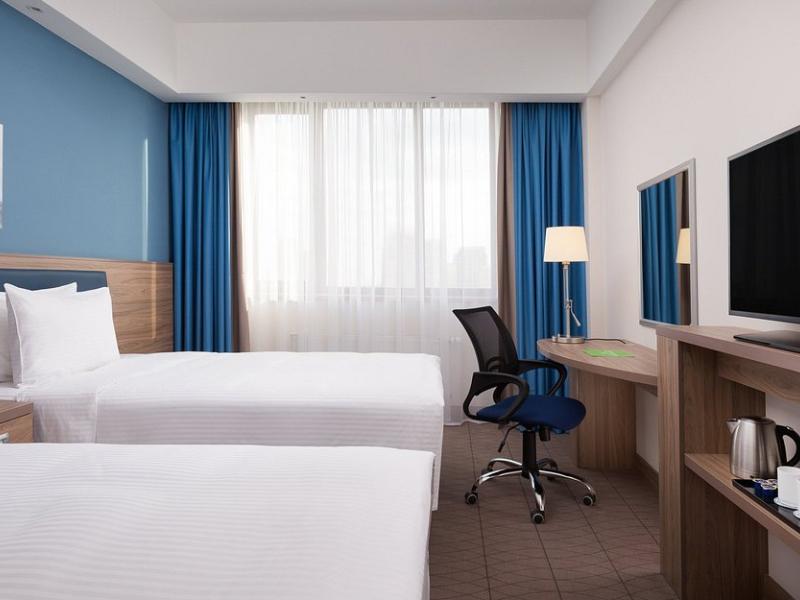 Hampton by Hilton Astana Triumphal Arch