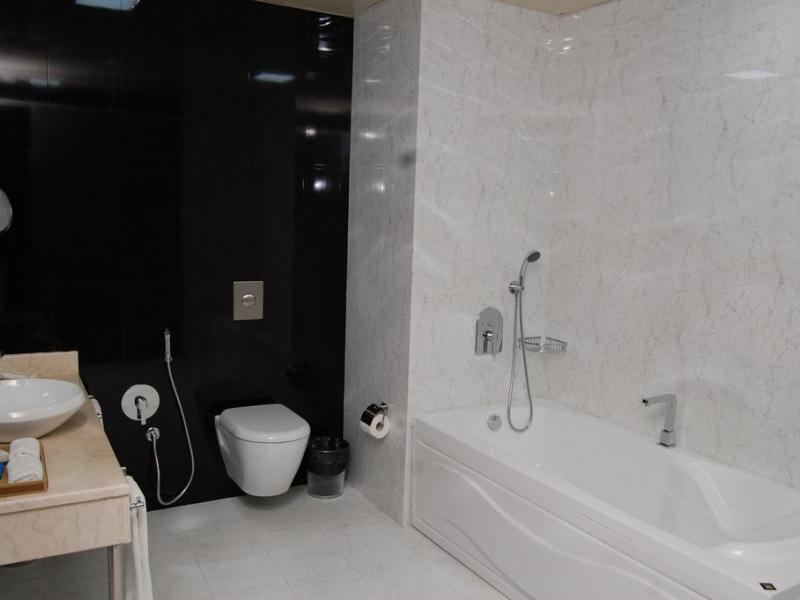 Agsaray Deluxe Hotel