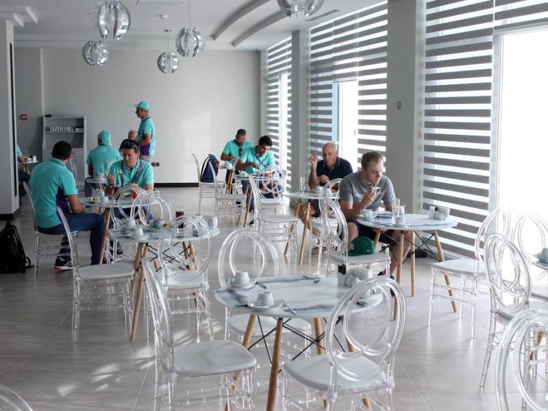 Agsaray Deluxe Hotel