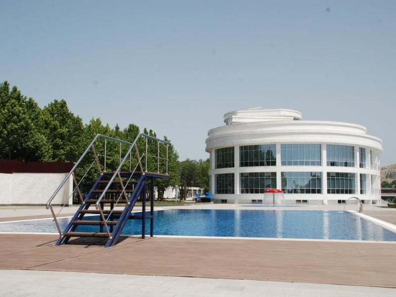 Agsaray Deluxe Hotel