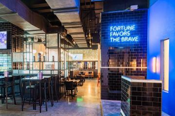 Отель Crowne Plaza Muscat OCEC Оман, Маскат, фото 26