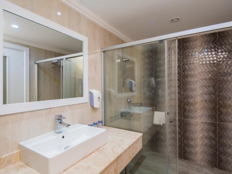 Crystal Waterworld Park Resort & Spa