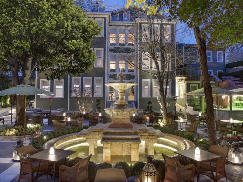 Hagia Sofia Mansions Istanbul, Curio Collection by Hilton
