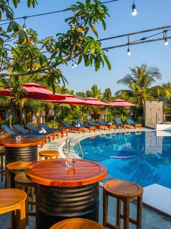 Palm Hill Resort