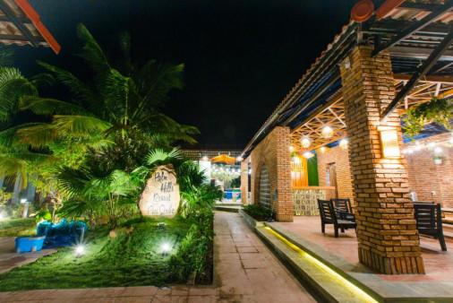 Palm Hill Resort